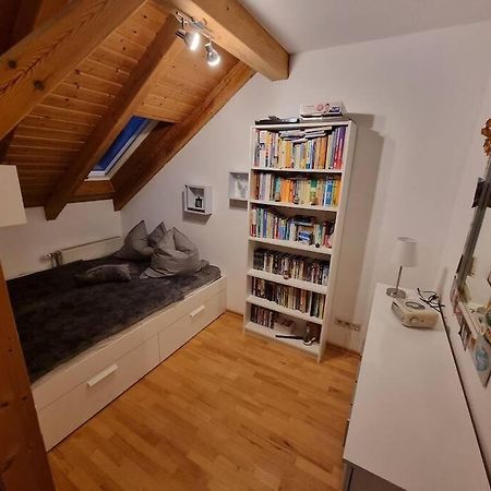 Gemuetliche Dachgeschosswohnung エアフルト エクステリア 写真