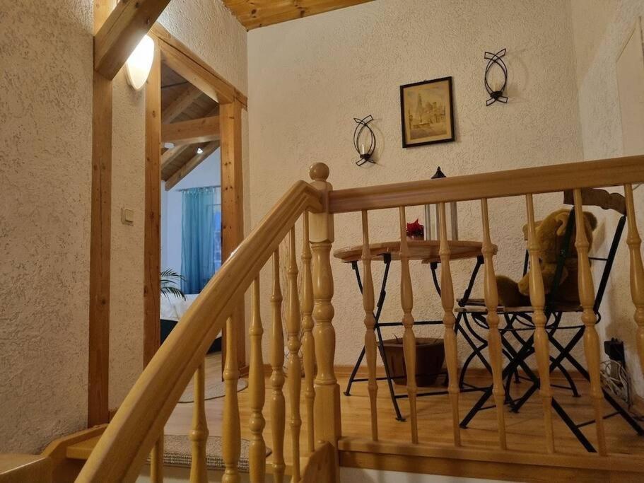 Gemuetliche Dachgeschosswohnung エアフルト エクステリア 写真